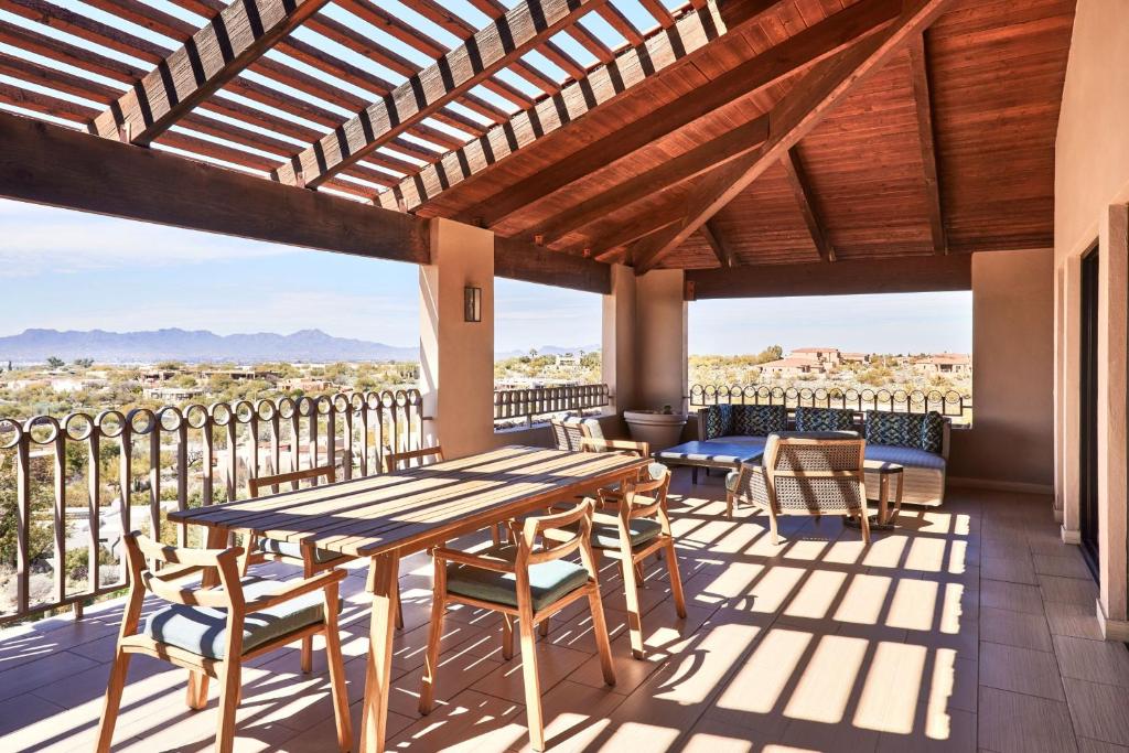 Balkón nebo terasa v ubytování The Westin La Paloma Resort & Spa