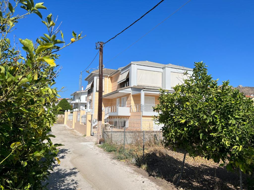 The building in which Az apartmant is located