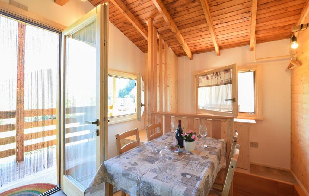 Gallery image ng CHALET SIMONETTA - Locanda da Tullio sa Capovalle