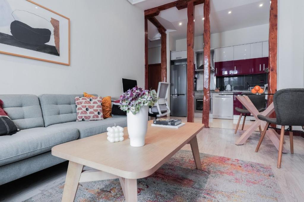 Posezení v ubytování Brand new one bedroom apartment located in Chueca