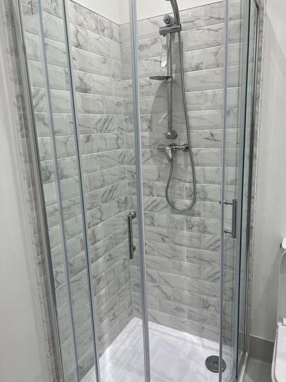 Eglentine - Double Room With Private Bathroom