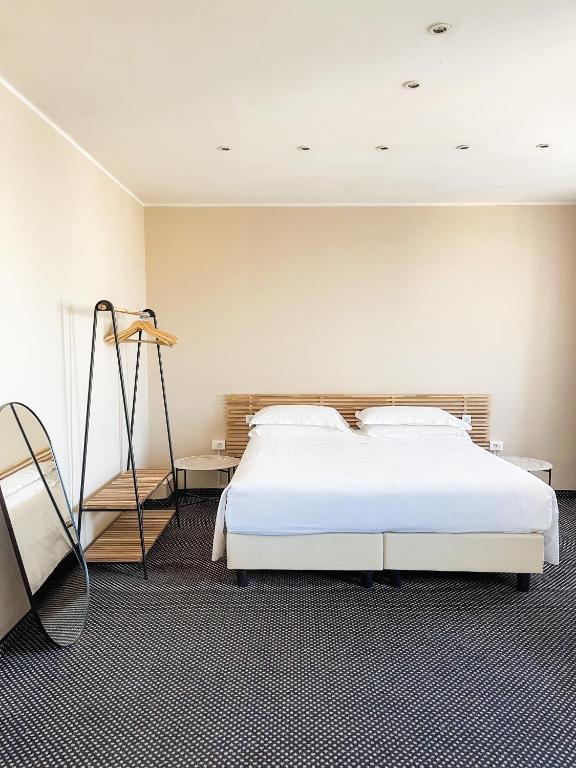 Villa Rosa Riviera 4*