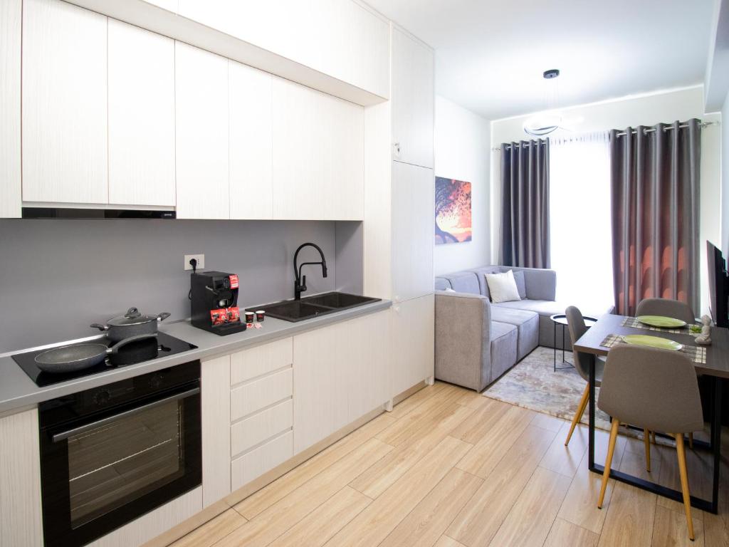 Modern Apt in Mangalem21 Complex WiFi,AC - Image 4