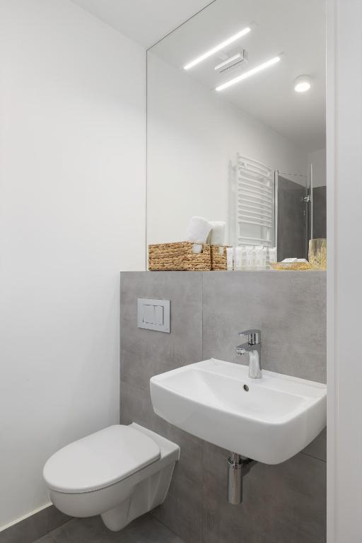 Kúpeľňa v ubytovaní Saska Blu Studios Premium by Noclegi Renters