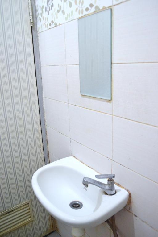 תמונה מהגלריה של Semampir Residence By Occupied בסוראבאיה