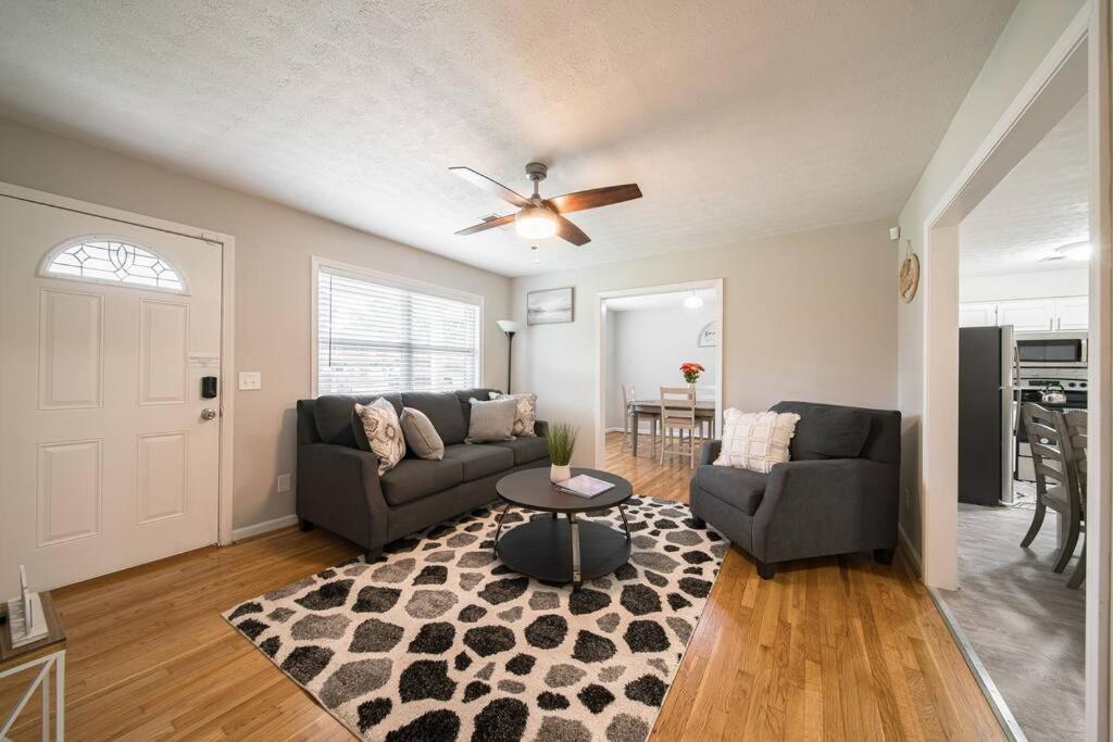 Cozy Brick Ranch Home owned and operated by an Army Soldier!! photo