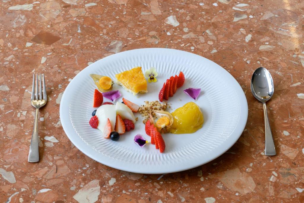 Hotel Coimbra Aeminium, Affiliated by Meliá - Resim 28