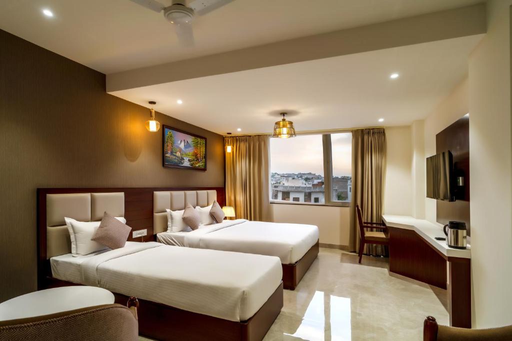 THE MANGAL VIEW RESIDENCY - A Luxury Boutique Business Hotel - Triple Chambre Avec Vue Sur La Ville