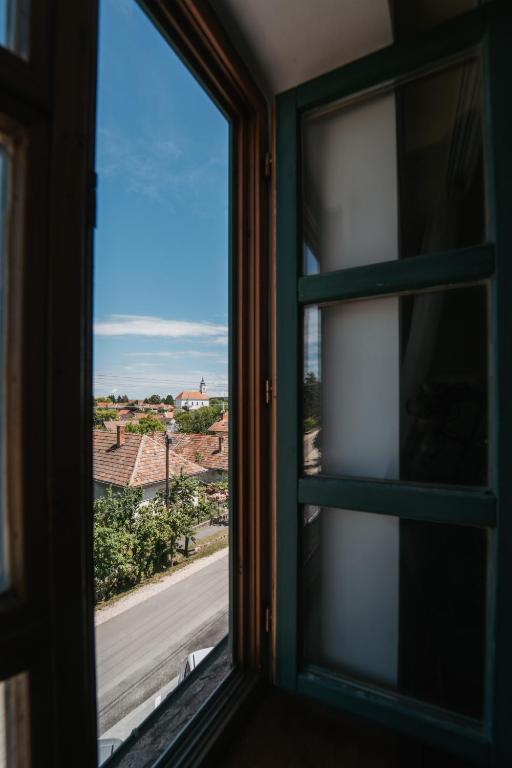 Fotografie z fotogalerie ubytování Rókusfalvy Borhotel és Fogadó v destinaci Etyek