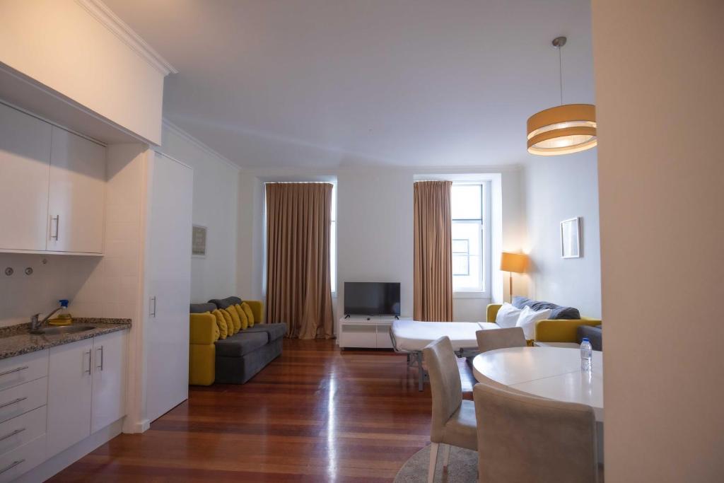 Grande Pensao Residencial Alcobia - Resim 42