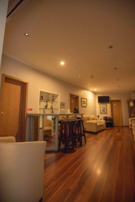 Grande Pensao Residencial Alcobia - Resim 32