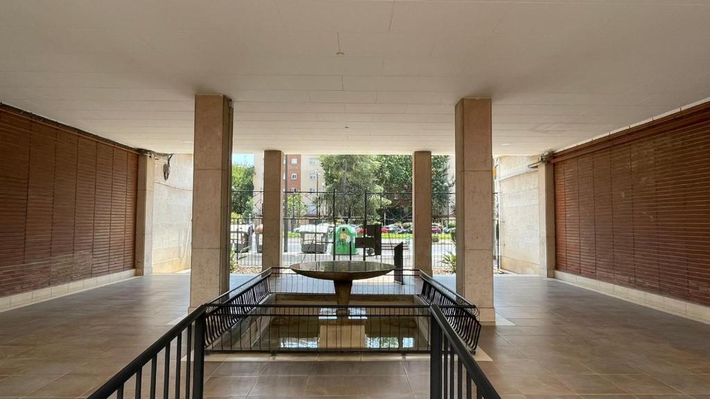 flat family near center and jardin turia avenida del cid ...