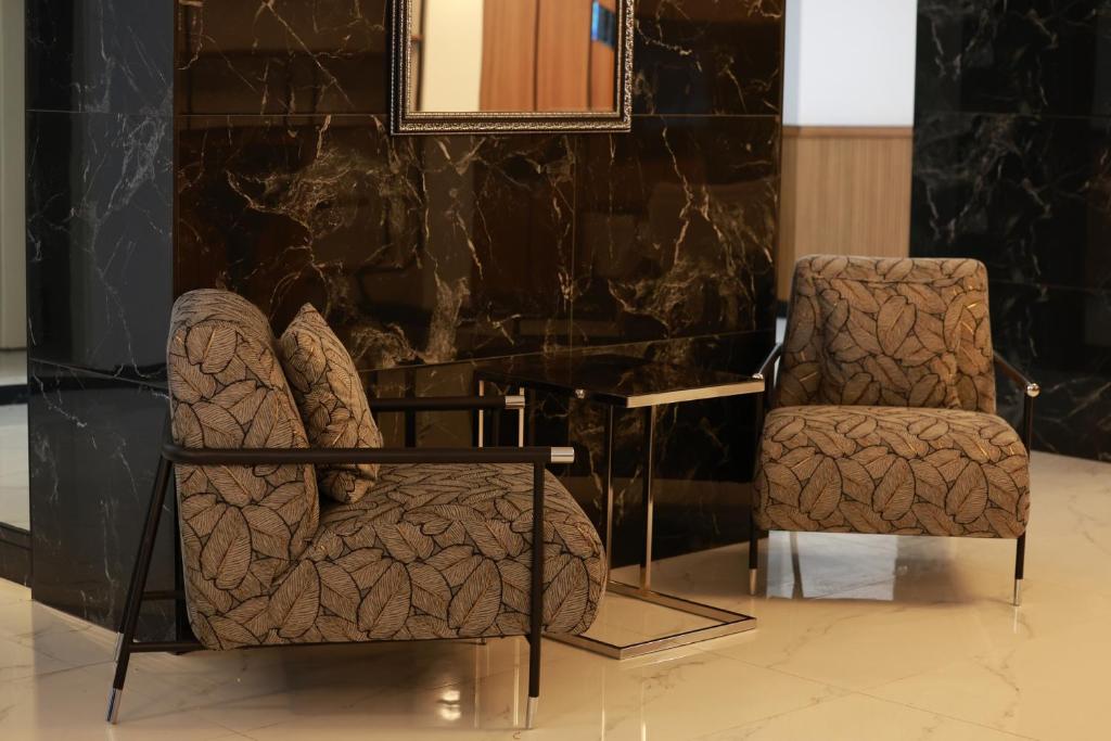 Posezení v ubytování Mira Hotel Antalya