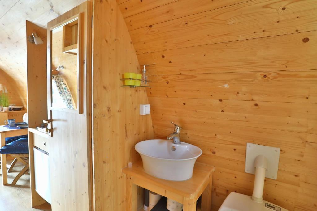 Koupelna v ubytování Hausboot Dotterbart
