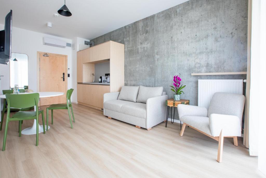 Hotel ARCHE Fabryka Samolotów w Mielnie - 4