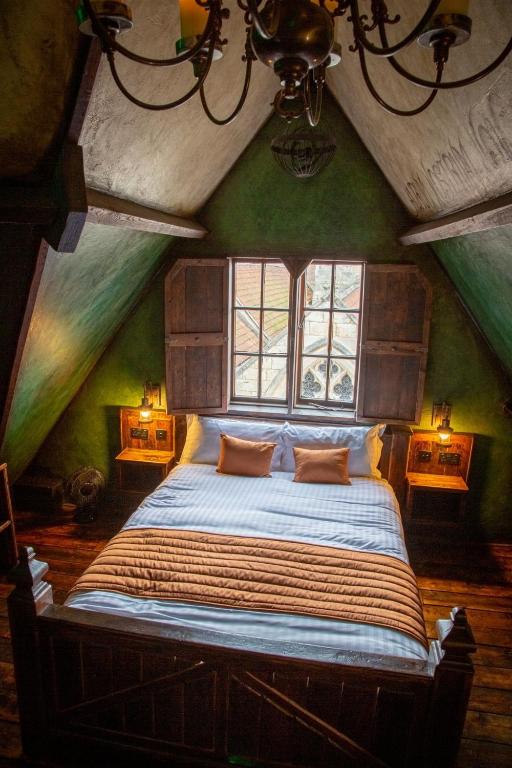Hocus Pocus Tiny Hotel - 洗澡的家庭房