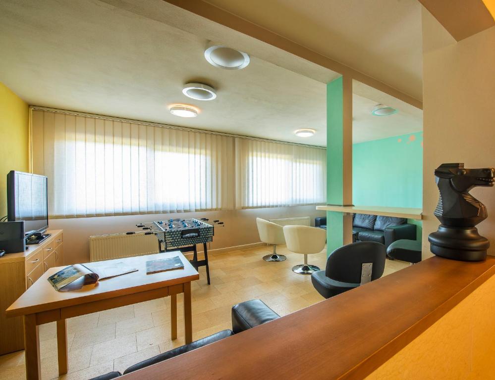 Posezení v ubytování Hotel Bystrina