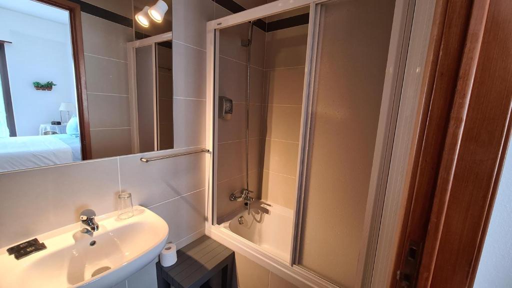 Solar dos Carvalhos - Apartamentos de Turismo - 16