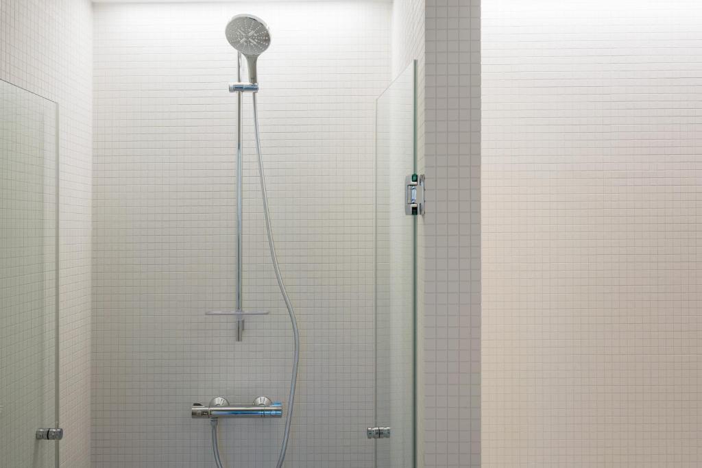 Carlotta Apartments - 6