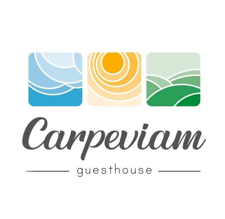 logotipo para el hostal carpentan en Carpeviam - Guesthouse, en Benevento