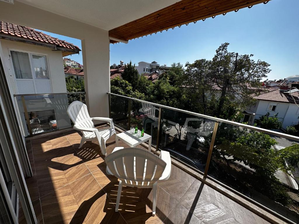 Balkón nebo terasa v ubytování Side Holiday House