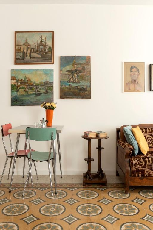 A seating area at Residenza Urbana