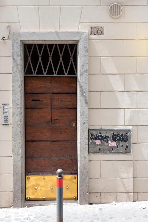 The facade or entrance of Residenza Urbana