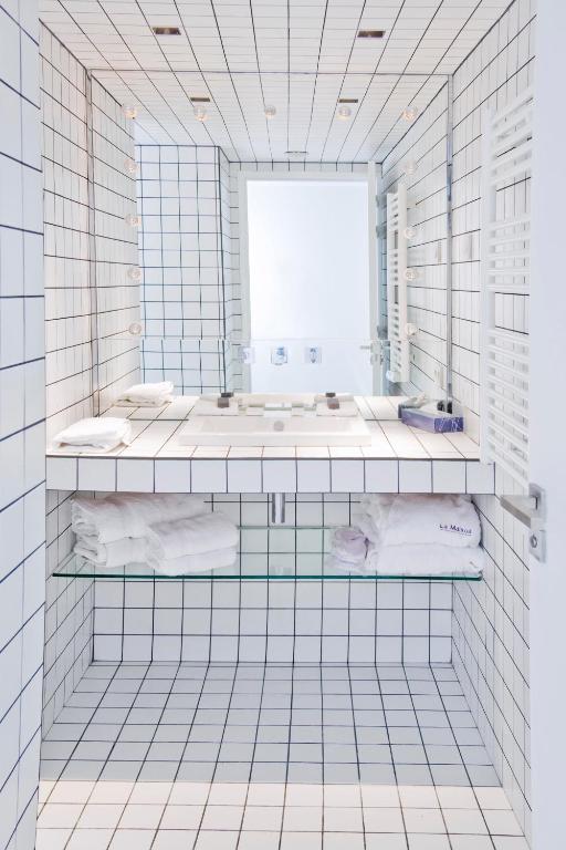 La Maison Champs Elysées - Resim 44