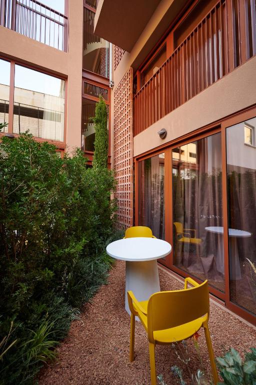 LOOM ATHENS - Resim 19