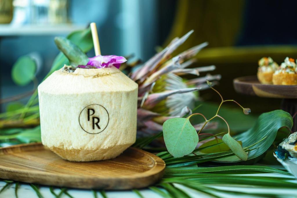 The Parker Hotel and Rooftop - Resim 30