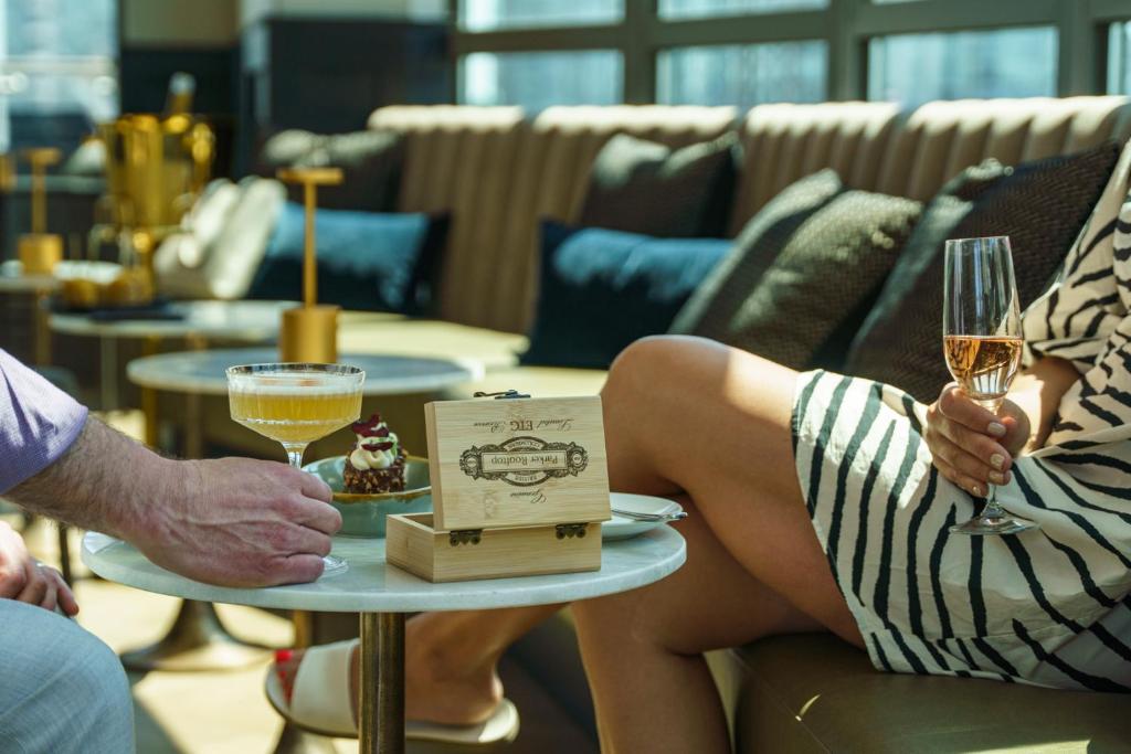 The Parker Hotel and Rooftop - Resim 20