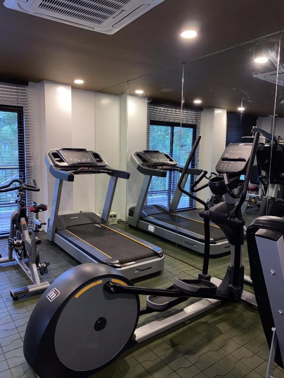 Fitness centrum a/nebo fitness zařízení v ubytování Alitheia Condo @ Pine Suites Tagaytay