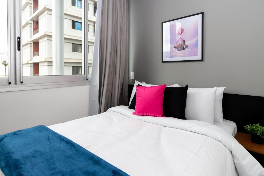 360 VN Frei Caneca by Housi - Apartamentos mobiliados - 工作室