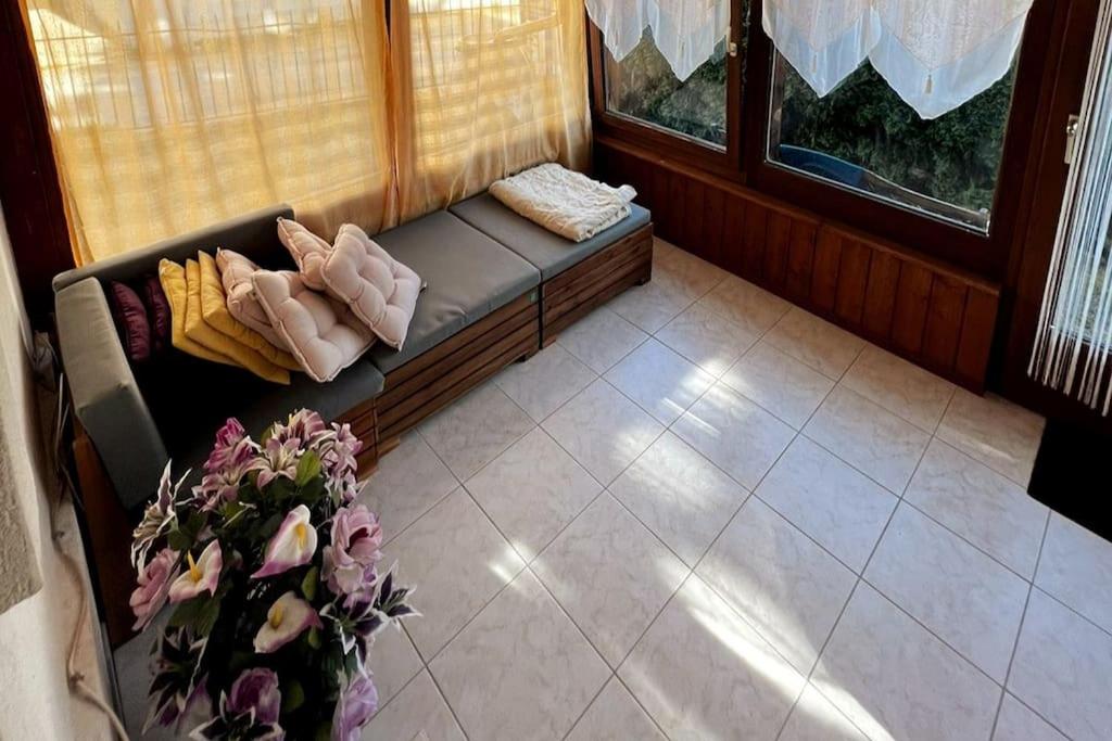 Fotografie z fotogalerie ubytování Charmante maison individuelle v destinaci Les Verrières