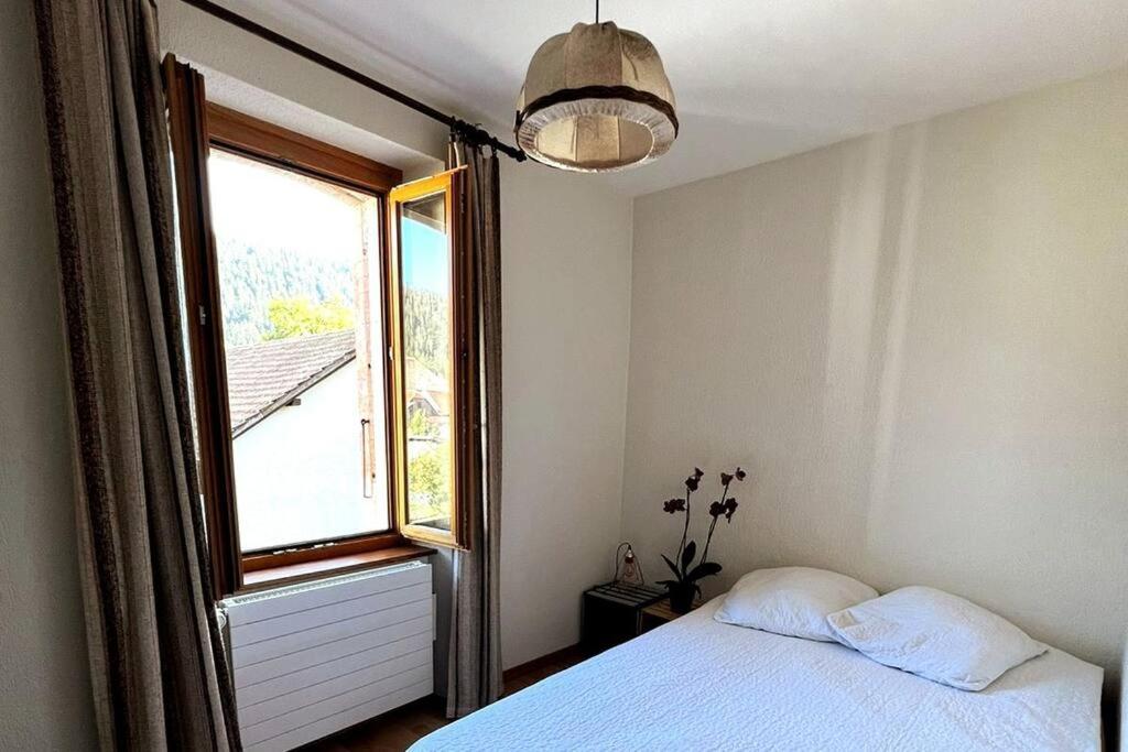 Fotografie z fotogalerie ubytování Charmante maison individuelle v destinaci Les Verrières
