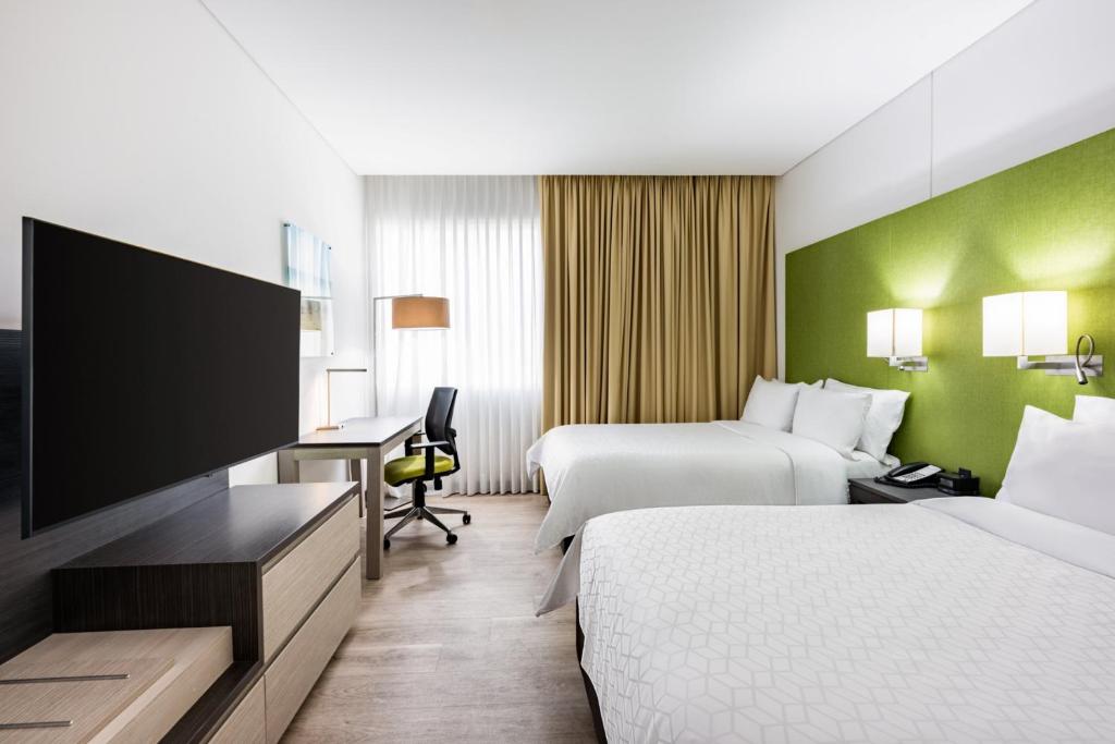 Holiday Inn Express - Cartagena Bocagrande by IHG - Standard Double Room With Two Double Beds