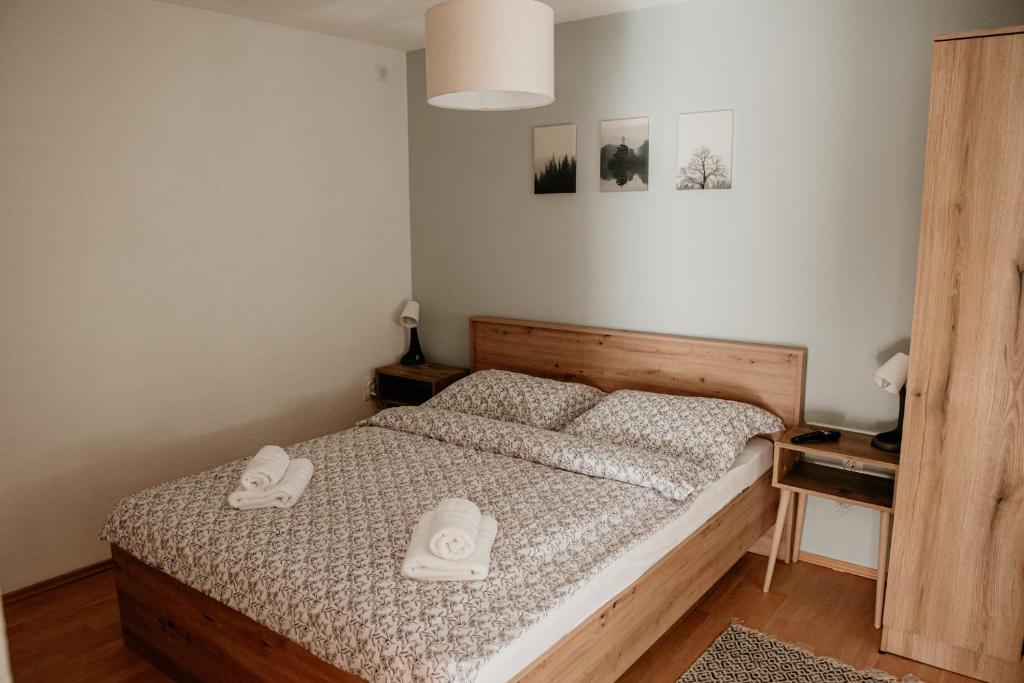 Postel nebo postele na pokoji v ubytování Vikendica Castanea Banja Ždrelo