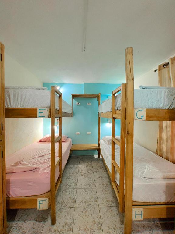 Postel nebo postele na pokoji v ubytování Hostel Samara