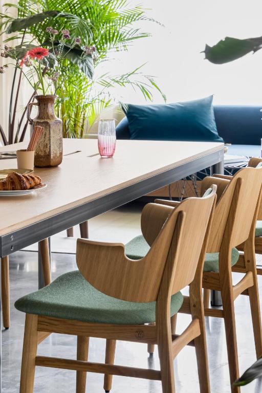 Turing Locke Cambridge - Resim 19