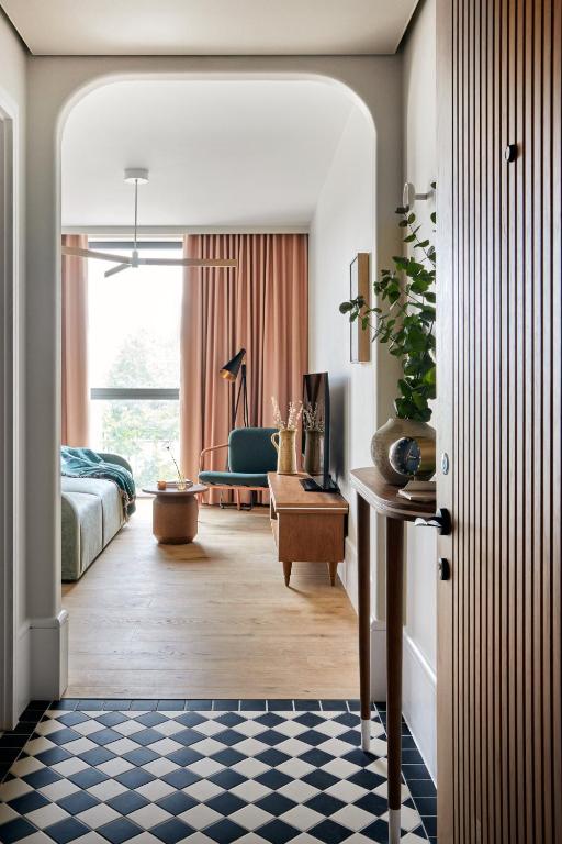 Turing Locke Cambridge - Resim 4