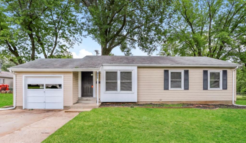 Happy family home for rent, Florissant (updated prices 2024)