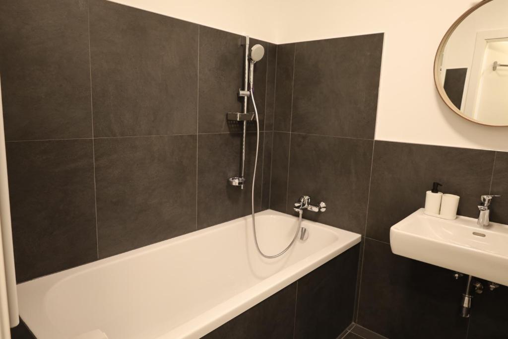 Penthouse Apartments - 6