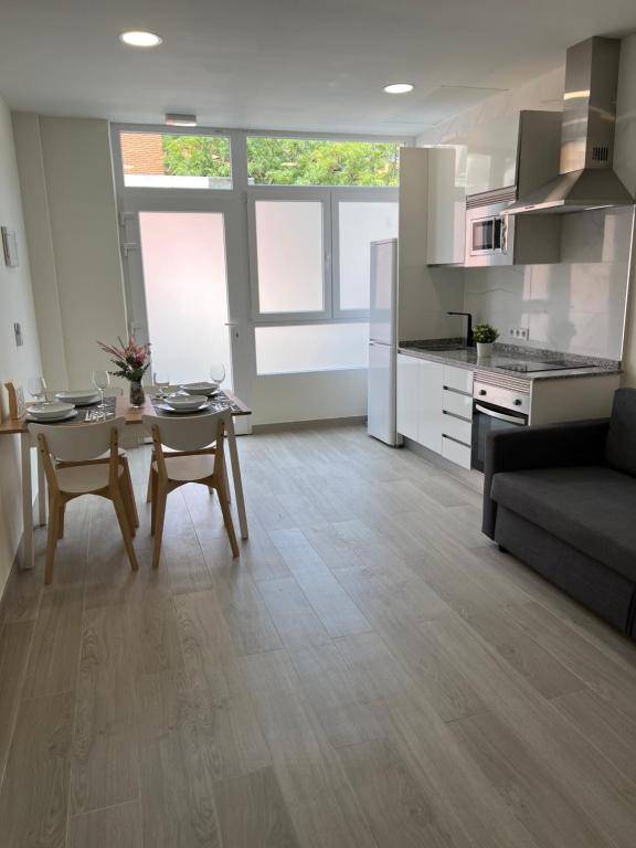 APARTAMENTO PLAYA Valencia - Resim 16