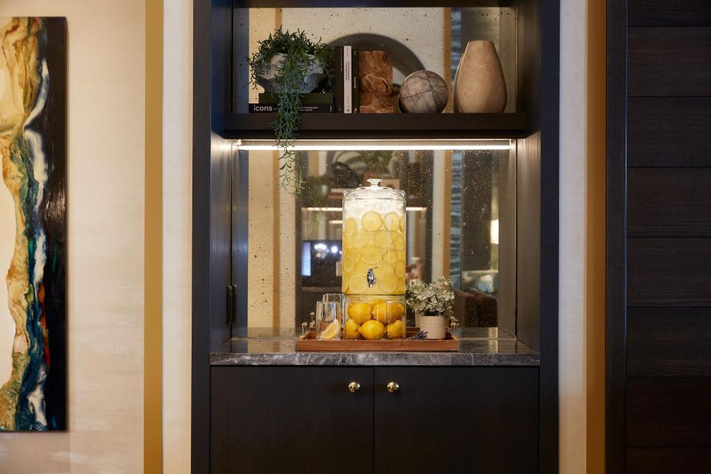 Loden Vancouver - Resim 8