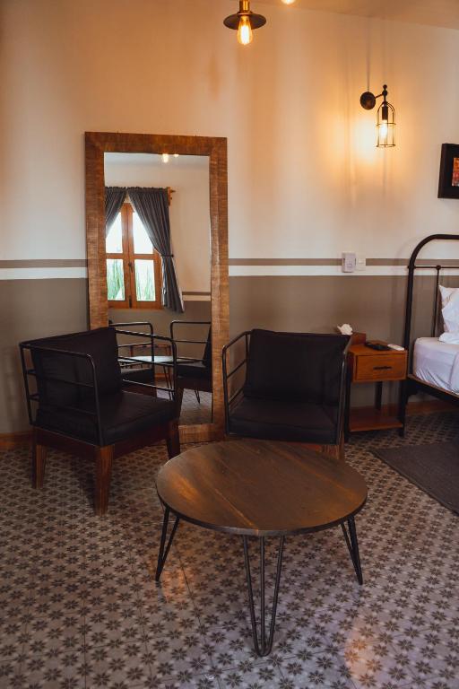 Posezení v ubytování Clandestino Hotel Pila Seca