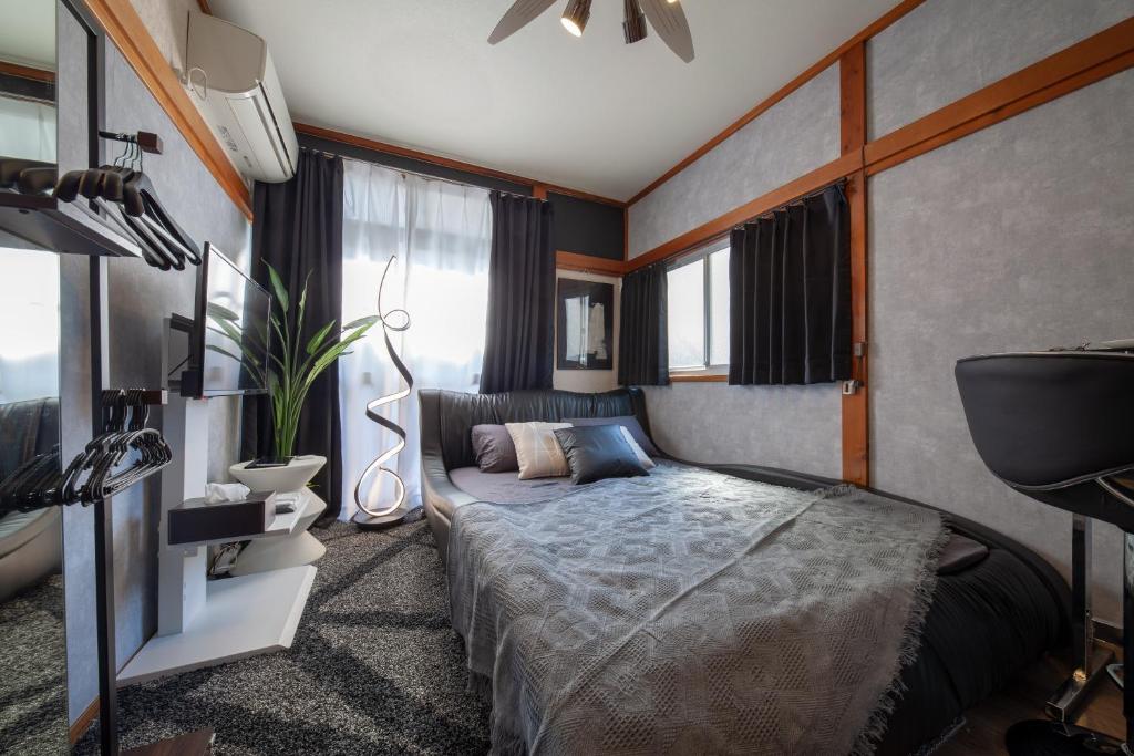 Et tv og/eller underholdning på Shiinamachi house