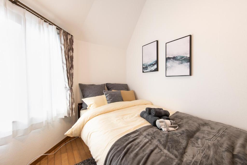 Toho Building - One-Bedroom Apartment