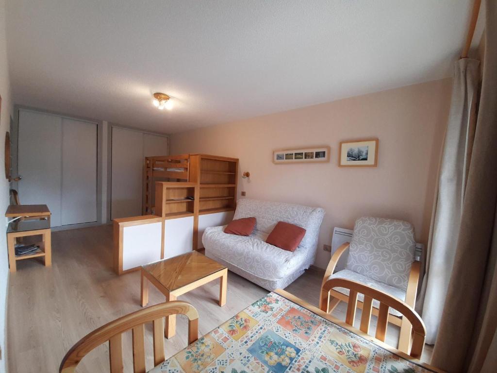 Oleskelutila majoituspaikassa Studio Aussois, 1 pièce, 4 personnes - FR-1-508-290