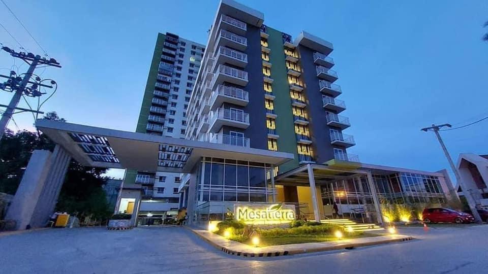 Budova, kde se aparthotel nachází