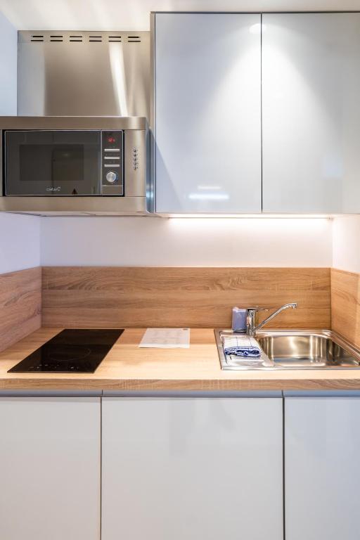 abba Apartments Playa de Gros San Sebastián - Resim 27